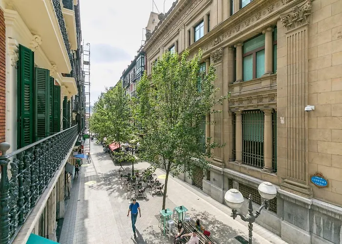 Gran Via 3 By Forever *